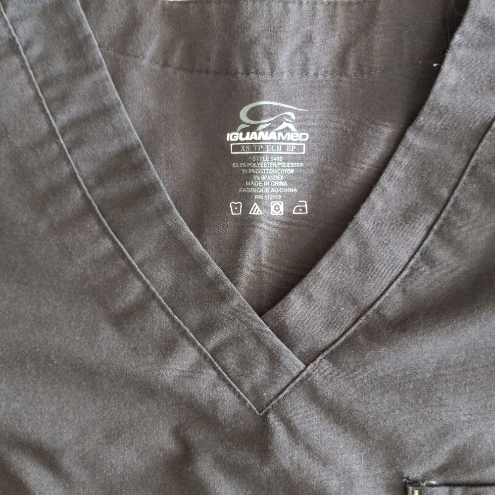 Nursing Nurse Uniform Scrubs Scrub Top XS - Picture 2 of 5